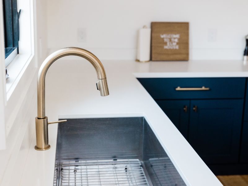 Dukes-Plumbing-Kitchen